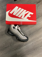 Nike Air Max 95 - Olive