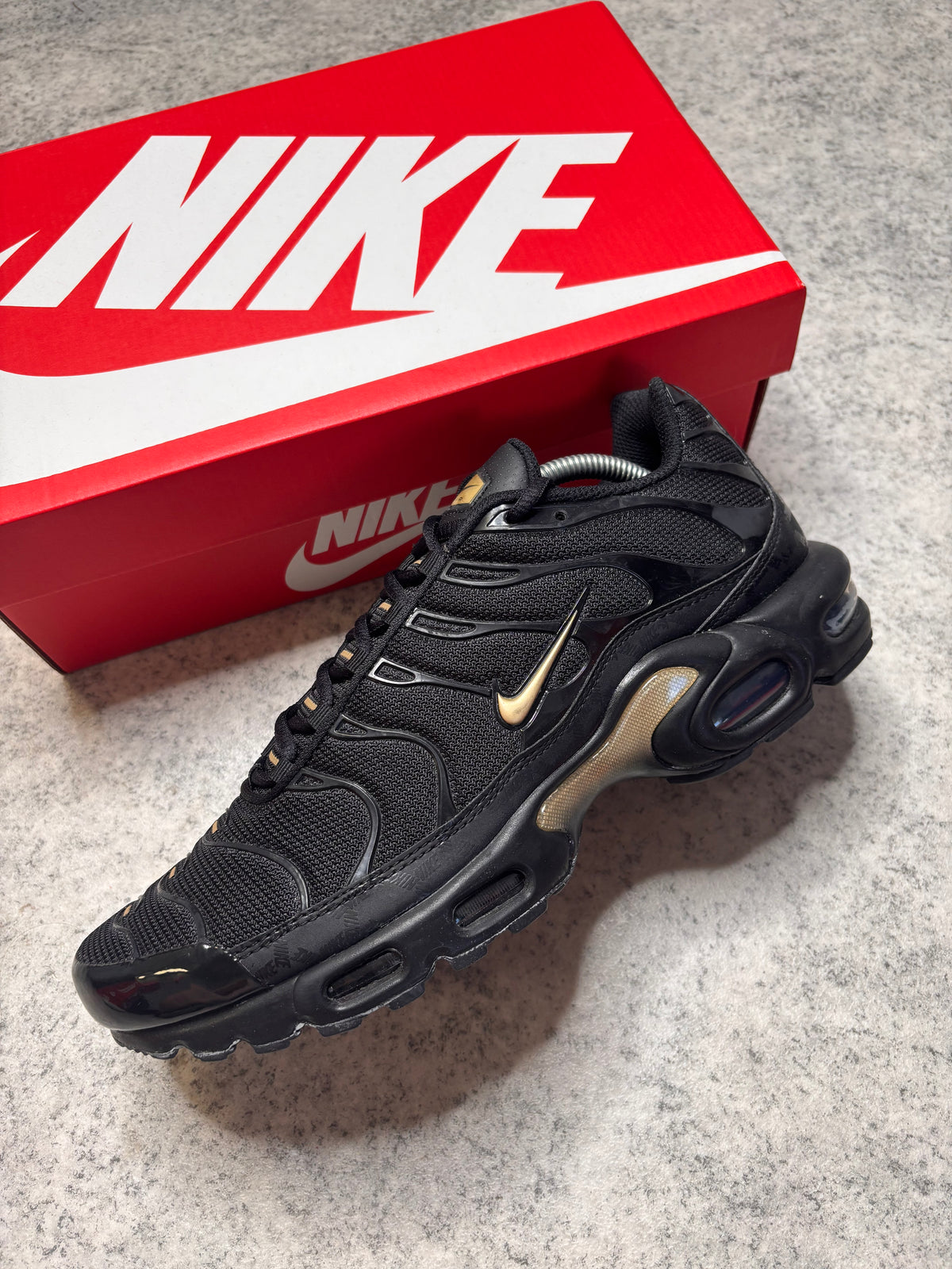 Nike Air Max Plus TN Black Gold