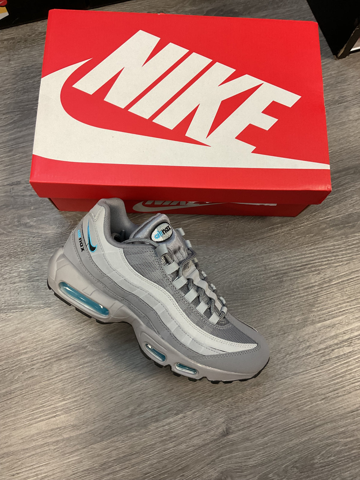 Nike Air Max 95 - Grey Retro Logo