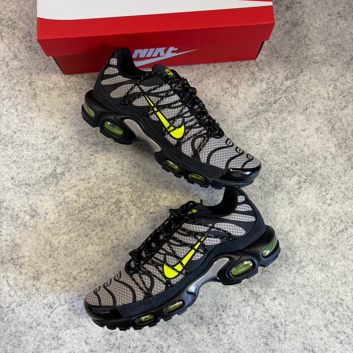 Nike Air Max Plus TN Volt Utility