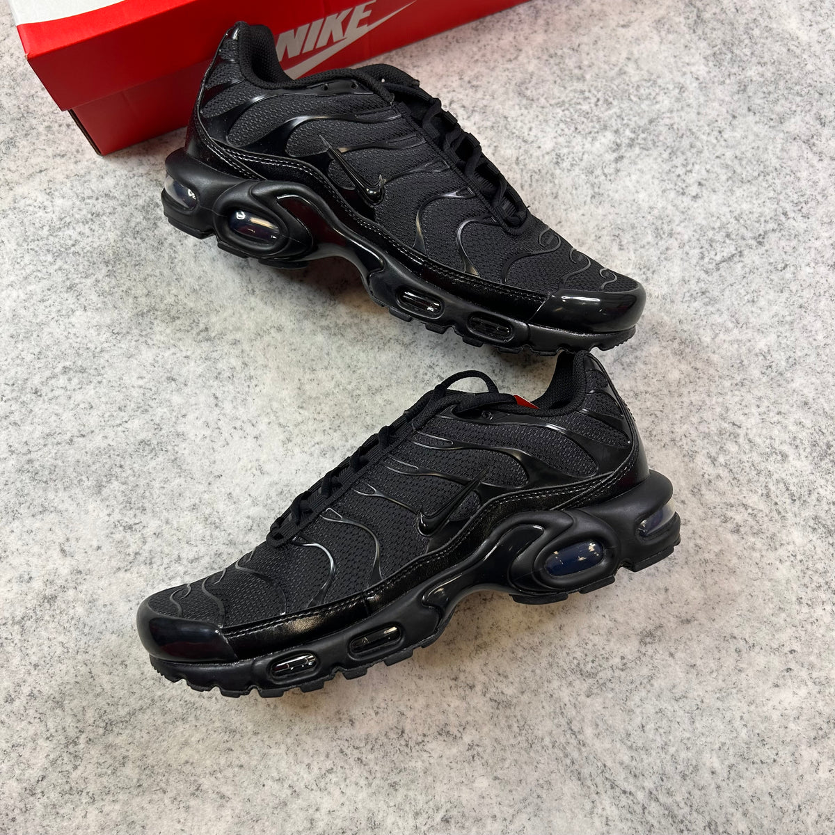 Nike Air Max Plus TN Triple Black