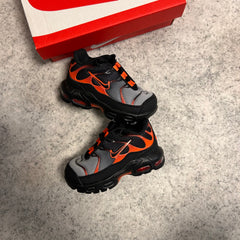 Nike Air Max Plus TN (infants) BLACK/GREY/SAFETY ORANGE