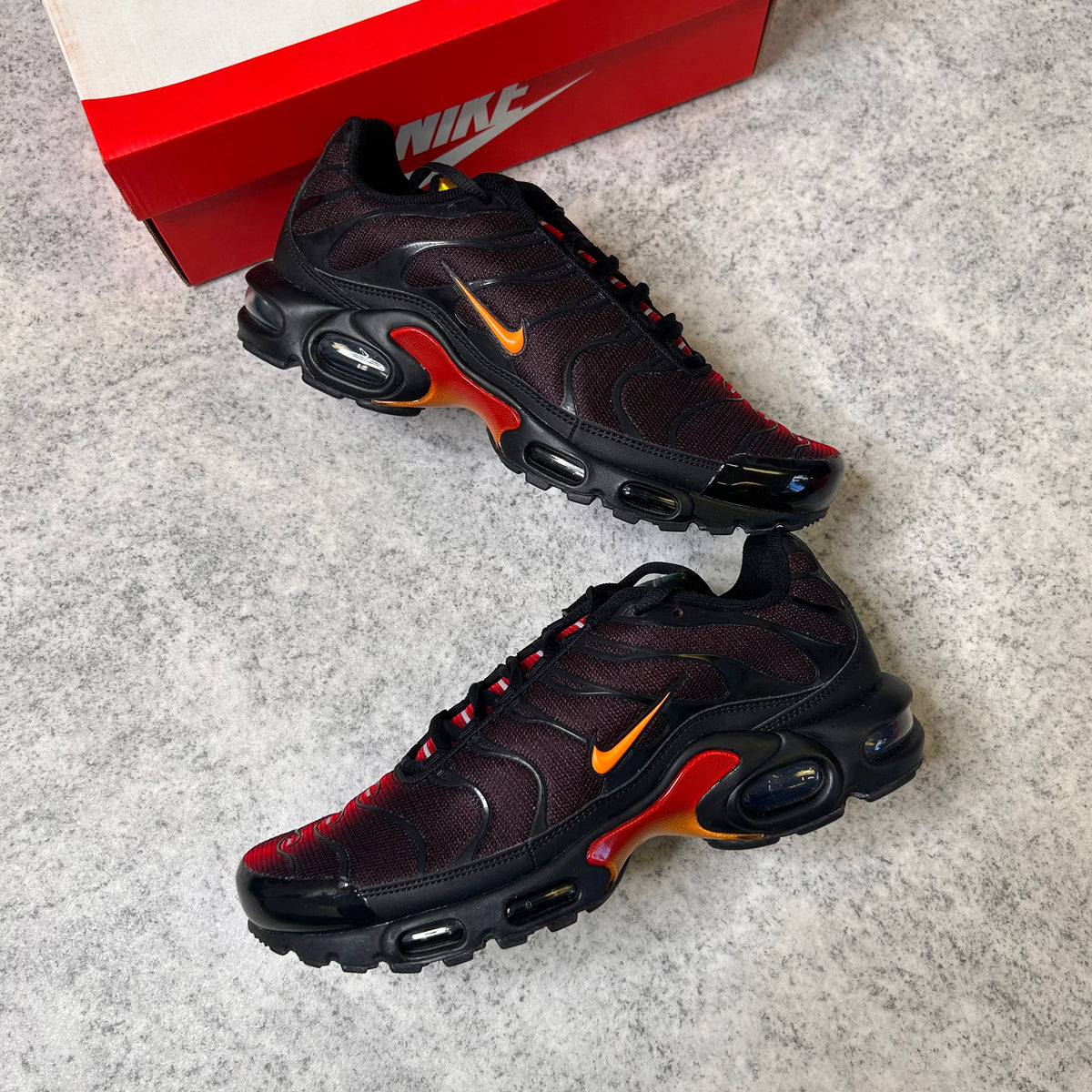 Nike Air Max Plus TN Lava