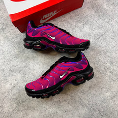 Nike Air Max Plus TN FIREBERRY