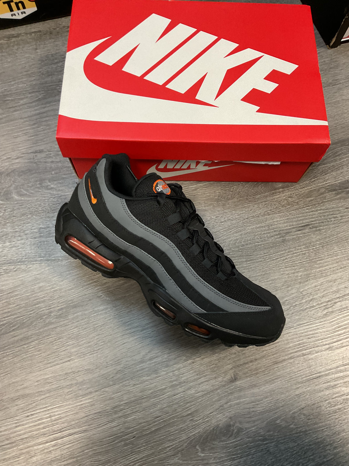 Nike Air Max 95 - Black Safety Orange