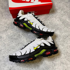 Nike Air Max Plus TN Black/Volt