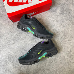 Nike Air Max Plus TN Ghost Green