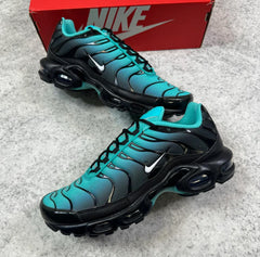 Nike Air Max Plus TN Retro Aqua